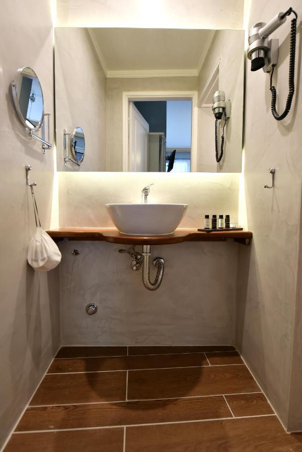 Piteoussa Rooms Hydra  Buitenkant foto