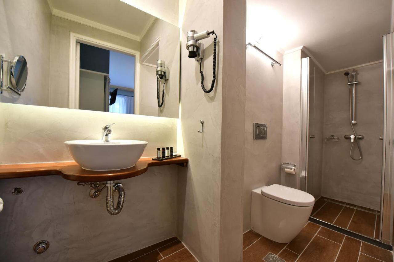 Piteoussa Rooms Hydra  Buitenkant foto