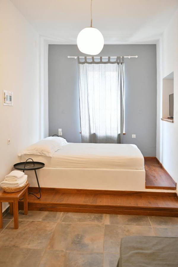 Piteoussa Rooms Hydra  Buitenkant foto
